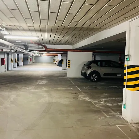Luciano Old Town - City Center & Parking