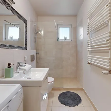 Luciano Old Town - Center & Parking